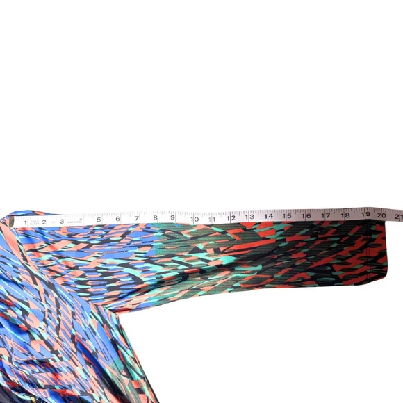 BCBG Adele Wrap Dress Size Small - Multicolor Abstract Print, Long Sleeve, NWT - Picture 14 of 15